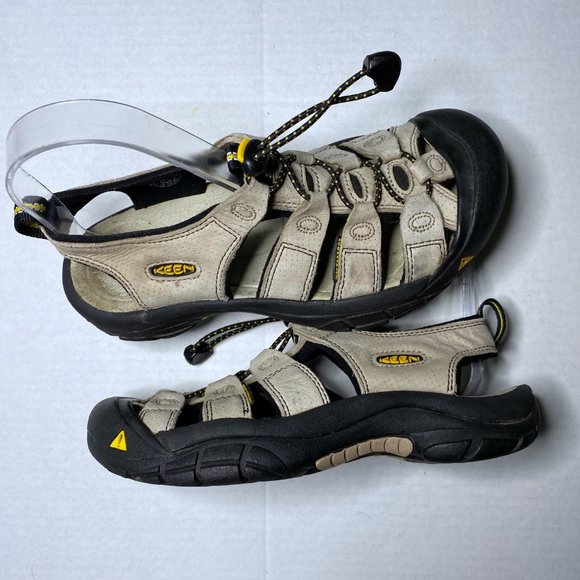 Keen Sz 7 Clearwater CNX Waterproof Hiking Sandals - Picture 15 of 16